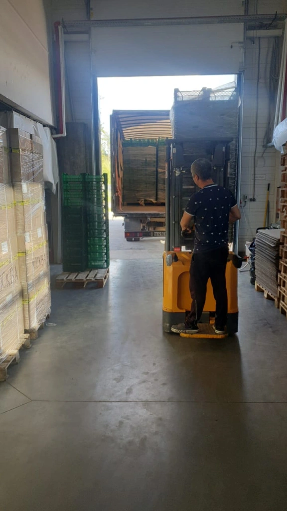 прием полученных ящиков на складе клиента