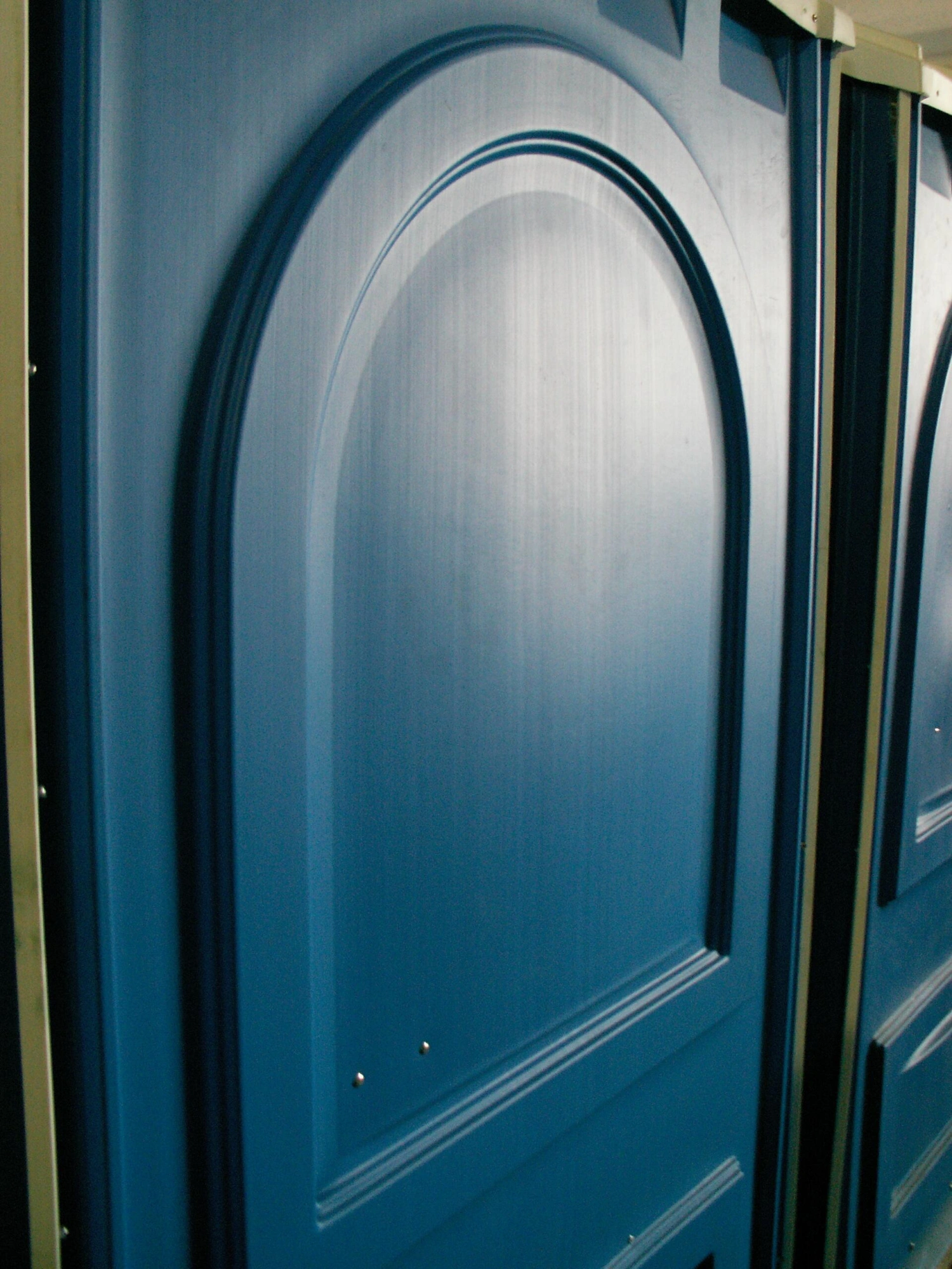 Туалетная кабина «Евростандарт Эконом» с деревянным поддоном 